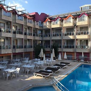 Mr Crane Hotel Kemer Exterior photo