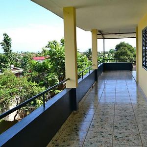 Santos'S House Hotel Sao Tome Exterior photo