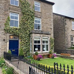 Ebor House Bed & Breakfast Hawes Exterior photo