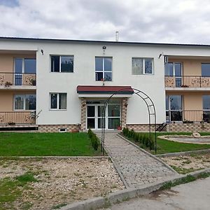 Noszczuvki Devna Hotel Povelyanovo Exterior photo