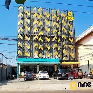 Nine Hotel Palembang Exterior photo