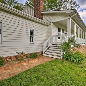 Idyllic Fleetwood Farmhouse With Fire Pit And Bbq Villa Exterior photo