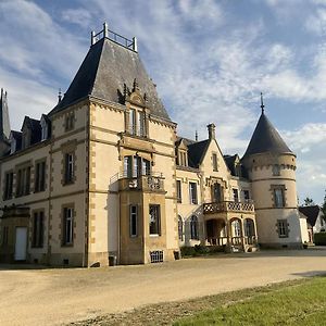 Chateau Tout Y Fault Loriges Exterior photo