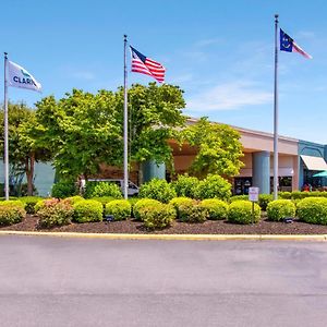 Clarion Inn Asheville Airport Fletcher Exterior photo