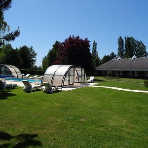 Hotel Du Golf Cabourg Exterior photo