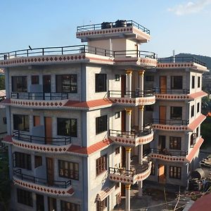 Hotel Immortal Inn Pokhara Exterior photo