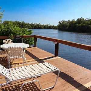 River Wilderness Waterfront Cabins Everglades City Exterior photo