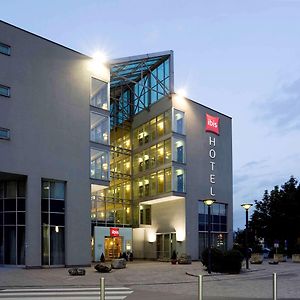 Ibis Linz City Exterior photo