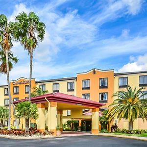 Comfort Suites Tampa/Brandon Exterior photo