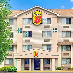 Super 8 By Wyndham Stamford/New York City Area Exterior photo