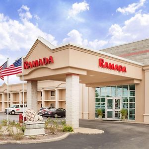 Ramada By Wyndham Hammond Hotel & Conference Center Exterior photo