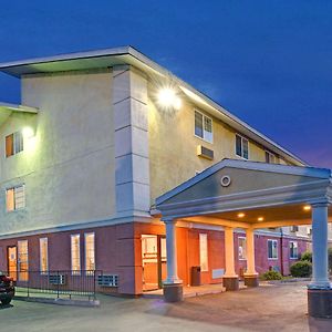 Super 8 By Wyndham Sacramento/Florin Rd Hotel Exterior photo