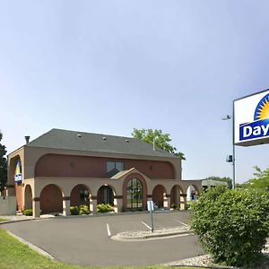 Days Inn By Wyndham Willmar Exterior photo