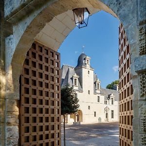 Relais & Chateau Louise De La Valliere Reugny Exterior photo