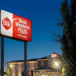 Best Western Plus Red Deer Inn & Suite Exterior photo