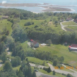 Chisholms Of Troy Coastal Cottages Port Hawkesbury Exterior photo