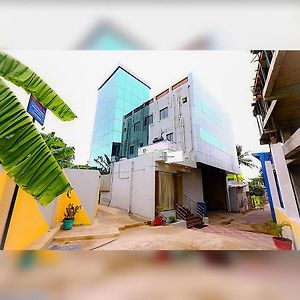 Neighbour Inn - Comfort Chennai Exterior photo
