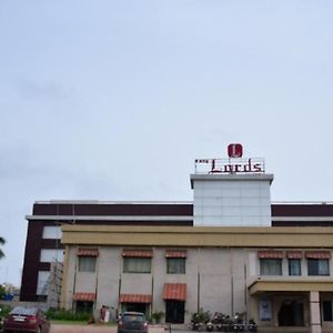 Rang Lords Inn Bharuch Exterior photo