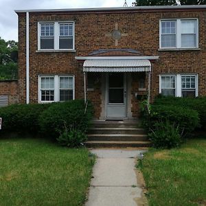 834 Happy Home -Peaceful Private Rms With Laundry Chicago Heights Exterior photo