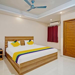 Itsy By Treebo - Elite Inn Chennai Exterior photo