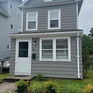 Black Rock Bungalow Bridgeport Exterior photo