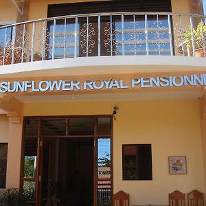 Sunflower Royal Pensionne Puerto Princesa Exterior photo