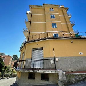 Zena Villa Genoa Exterior photo