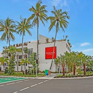 Ramada By Wyndham Cairns City Centre Exterior photo