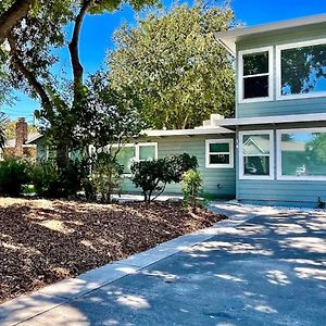 Uniquely Styled Home Minutes To Downtown Sac! West Sacramento Exterior photo