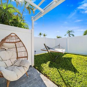 Lovely Home With Backyard Lounge North Ft Lauderdale Fort Lauderdale Exterior photo