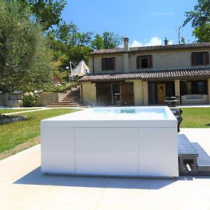 Villa Anna Heated Pool And Two Jacuzzi Sant'Ippolito Exterior photo