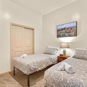 Casa Agave - Comfortable Eastlake Retreat El Paso Exterior photo