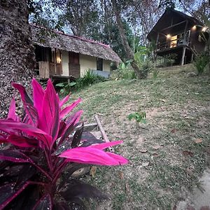 Koh Mook Mountain View Hotel Exterior photo