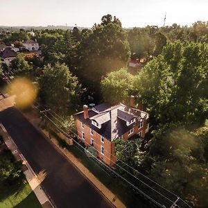 West Park Gardens Hotel Culpeper Exterior photo