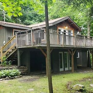 Muskoka Ski Chalet Huntsville Exterior photo