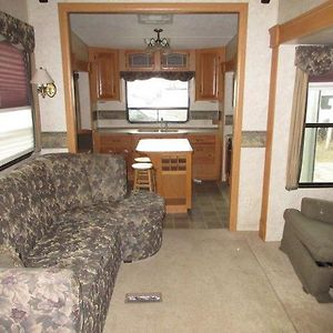 Entire High End Rv - Fully Furnished Hotel Midland Exterior photo