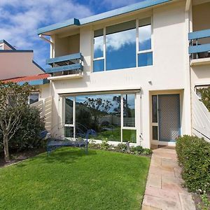 Seaviews Mornington Villa Exterior photo