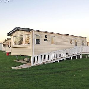 Tollerton Holiday Park Huby Exterior photo