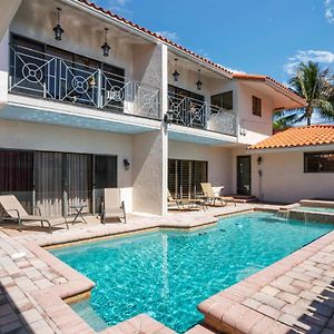 Sunrise Casita,,,Pool, Hot Tub, 3 Bedroom 2,5 Bath, Pet Ok, 1 Mile From Beach,,, 4850 Unit B Home Fort Lauderdale Exterior photo