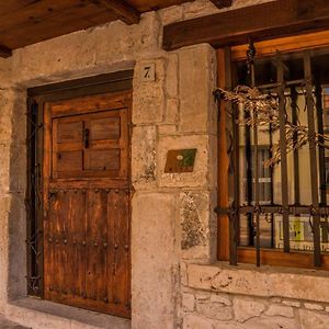 El Soportal De Uceda Hotel Exterior photo