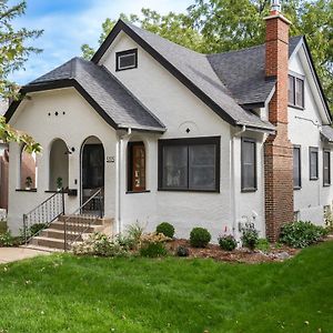 Fulton Gates Villa Minneapolis Exterior photo