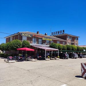 Hostal El Chocolatero Castildelgado Exterior photo