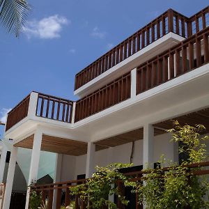 Kudhi Boli Beach House Thulusdhoo Exterior photo