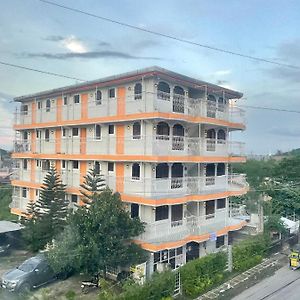 Cenco Suites Residences - Transient Apartment Tanza Exterior photo