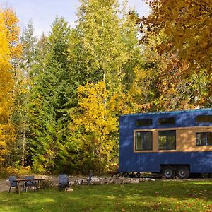 Modern Private Tiny House In The Forest Slocan Exterior photo