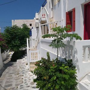 Nikolas Rooms And Appartments Mykonos Town Exterior photo