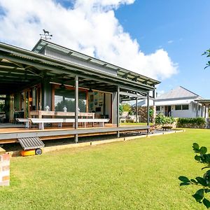 Thirlestane Farm Cottage & Barn Cooroy Exterior photo