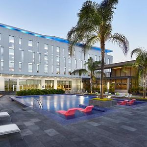 Aloft Queretaro Hotel Exterior photo