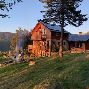 Minds & Mountains Eco Lodge La Molina  Exterior photo