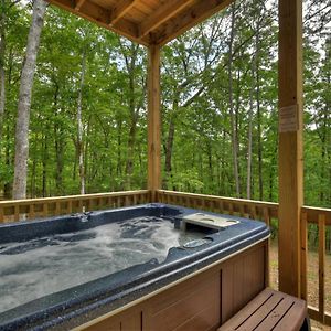 Scenic Cottage In The Forest With Hot Tub! Morganton Exterior photo